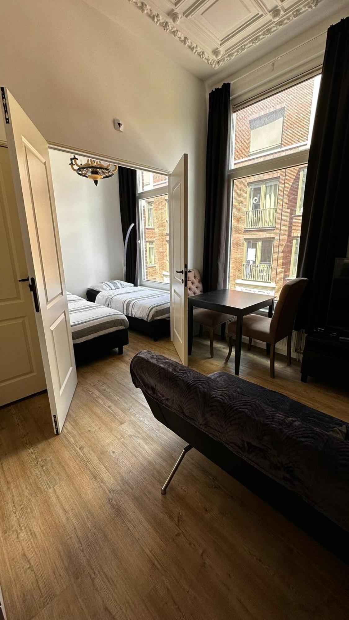 Rotterdam Inn Bagian luar foto