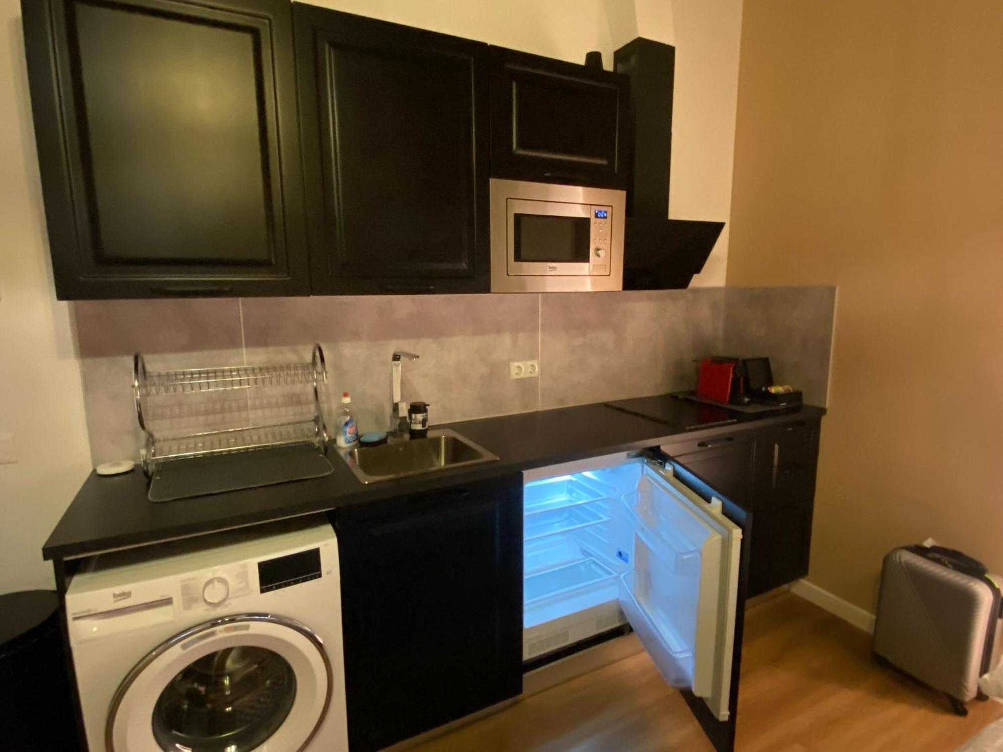 Rotterdam Inn Bagian luar foto