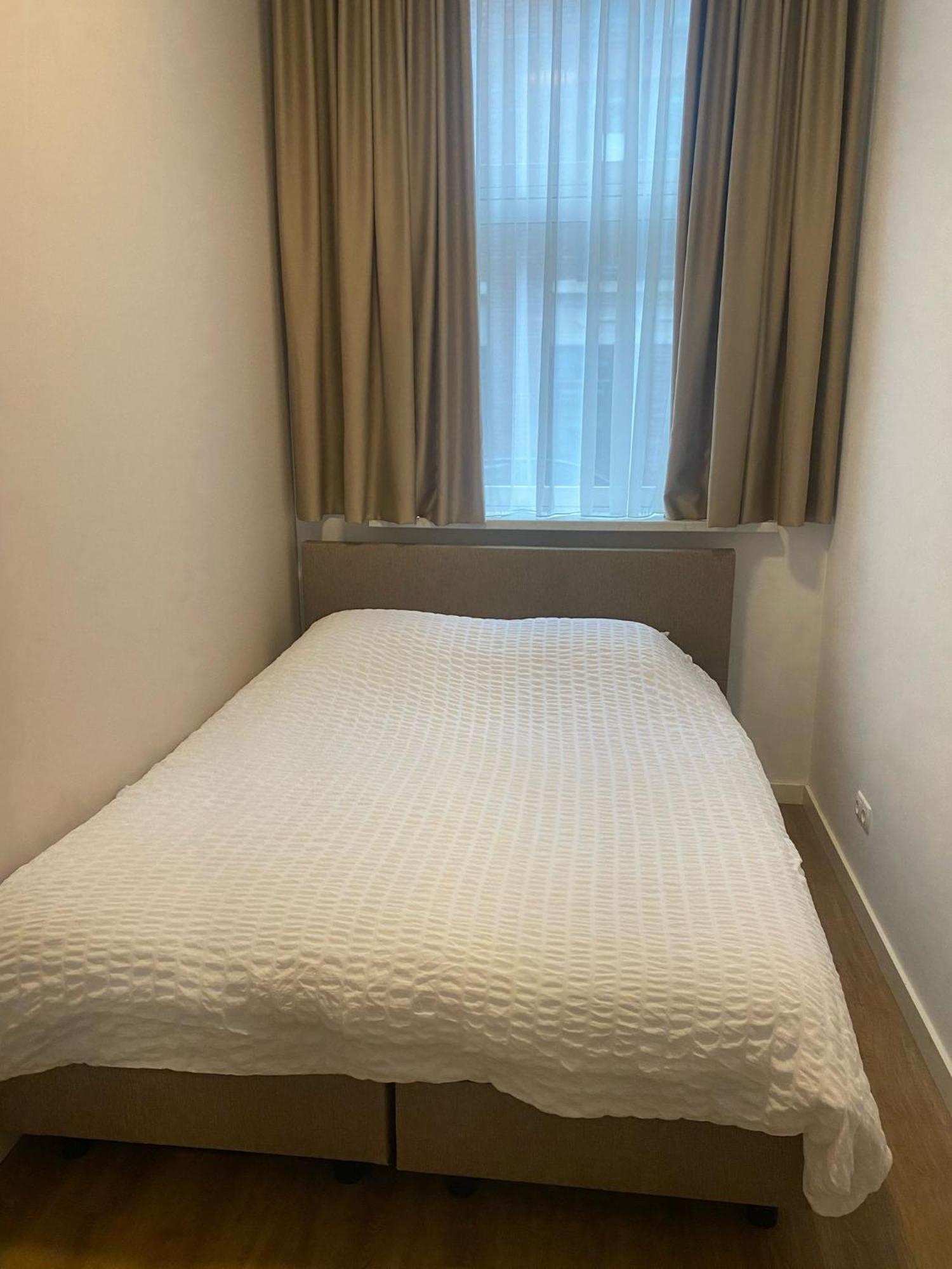 Rotterdam Inn Bagian luar foto