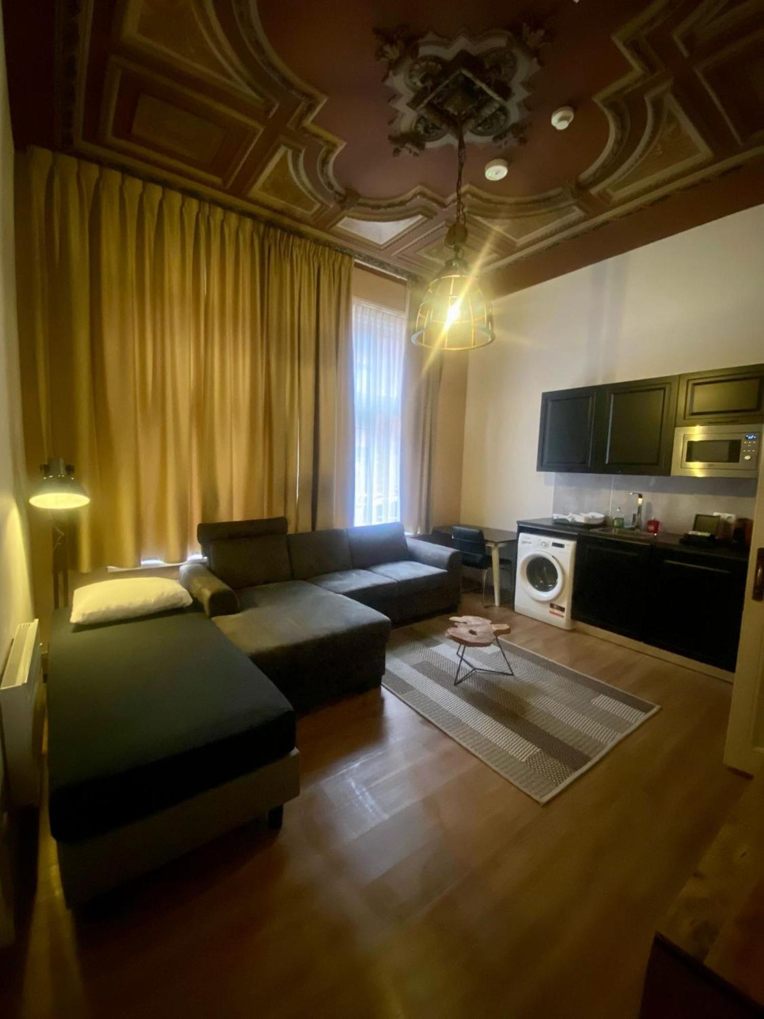 Rotterdam Inn Bagian luar foto