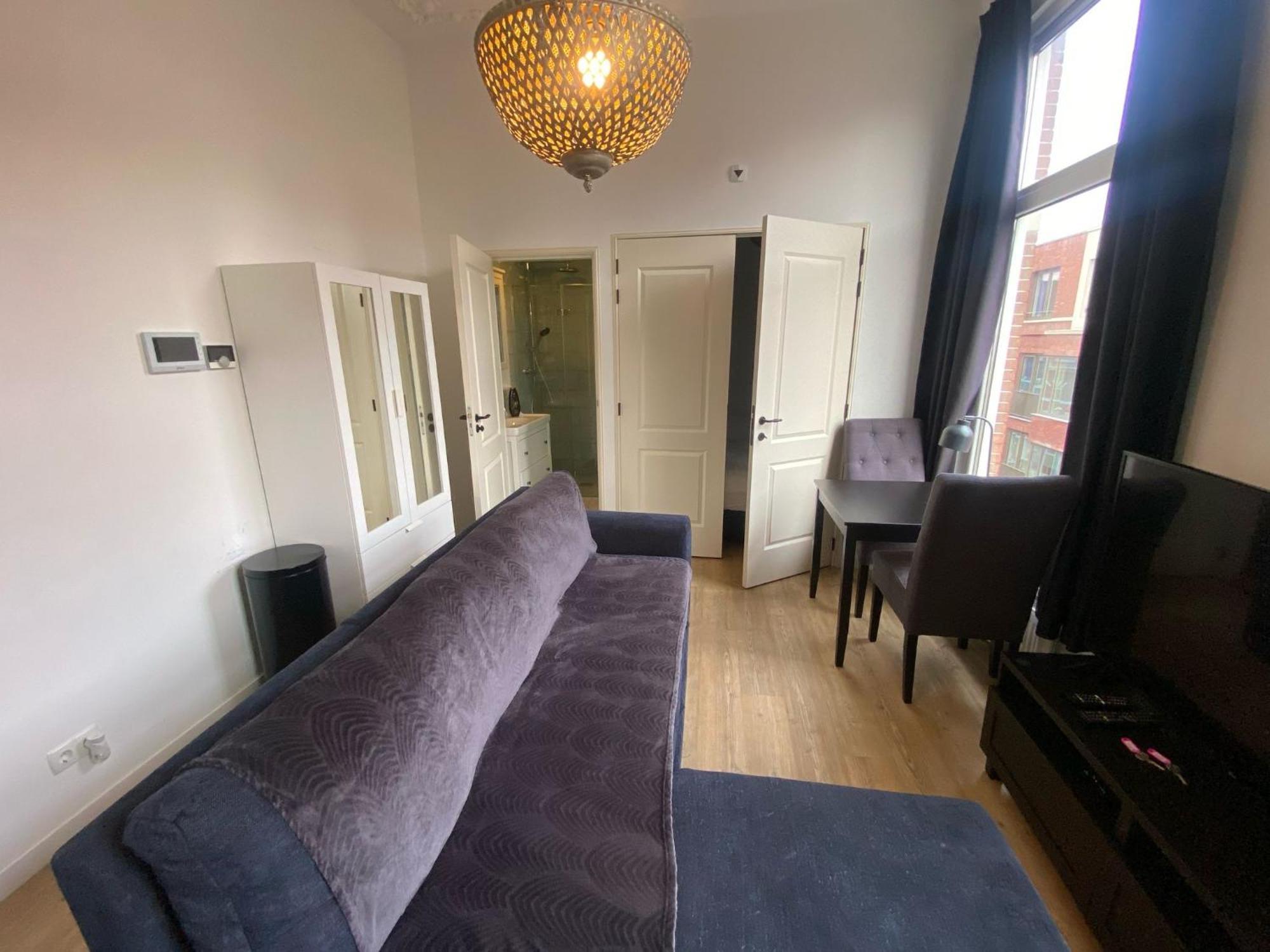 Rotterdam Inn Bagian luar foto